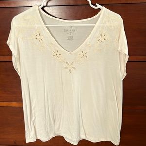 American Eagle soft tee